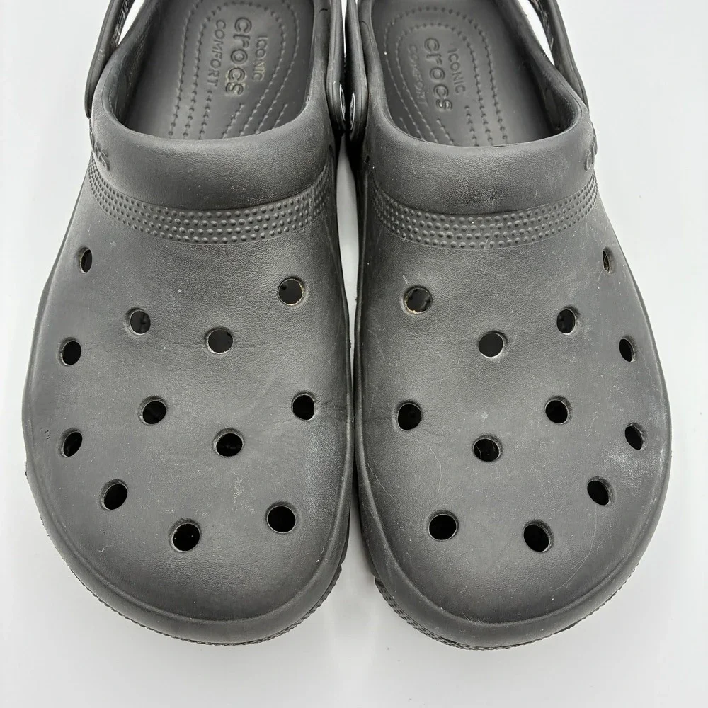 Crocs Classic Coast Clogs Mens 12 Black Slip On Backstrap Outdoor Water Sandal